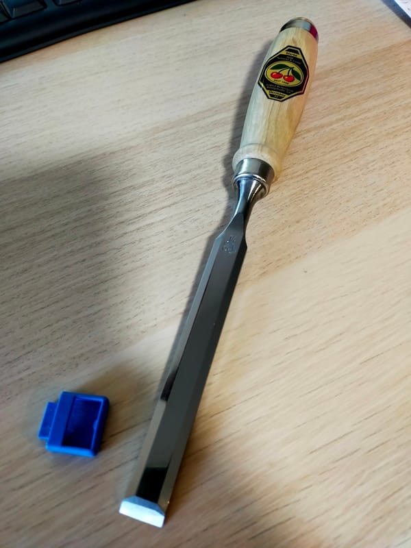 Bevel Edge Chisel