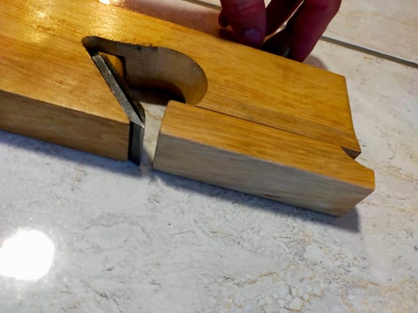 Shoulder Plane – струг за rebate или рамнење на tenon