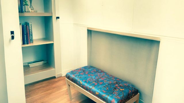 Тапицирана клупа за ходник од јавор – Velvet Turquoise 6 Тапицирана клупа за ходник од јавор – Velvet Turquoise 6