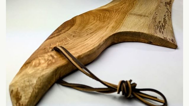 Даска за сечење и сервирање орел Даска за сечење и сервирање орел